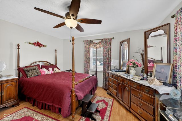 4435 Chatham Place, Indianapolis, IN 46226