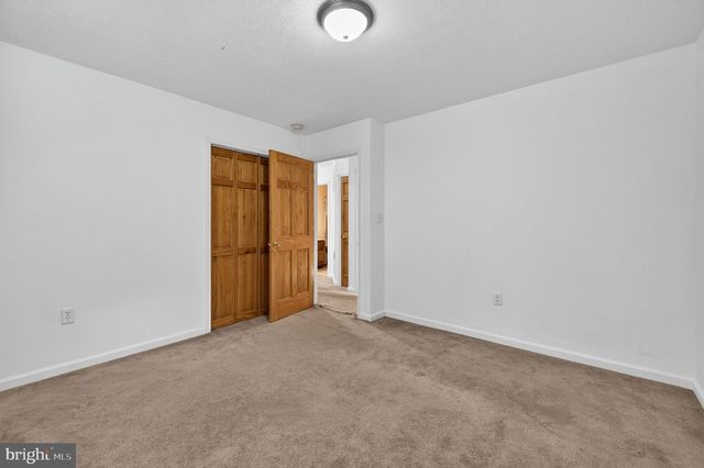 1194 VALLEY VIEW RD, Harpers Ferry, WV 25425