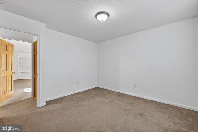 1194 VALLEY VIEW RD, Harpers Ferry, WV 25425