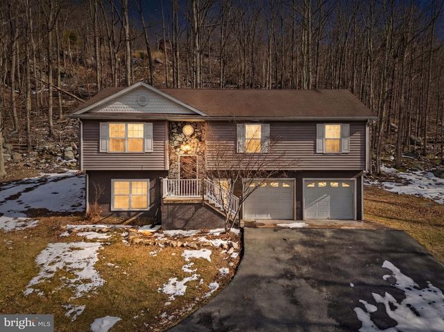 1194 VALLEY VIEW RD, Harpers Ferry, WV 25425