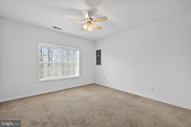 1194 VALLEY VIEW RD, Harpers Ferry, WV 25425