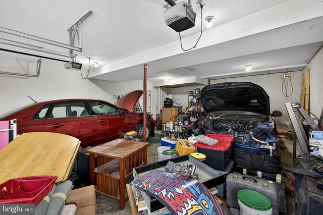 1194 VALLEY VIEW RD, Harpers Ferry, WV 25425