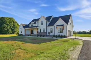 4184 Armstrong Rd, Springfield, TN 37172