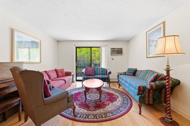 16 Winter Street 23C, Waltham, MA 02451