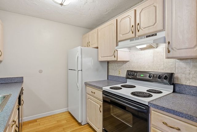 16 Winter Street 23C, Waltham, MA 02451
