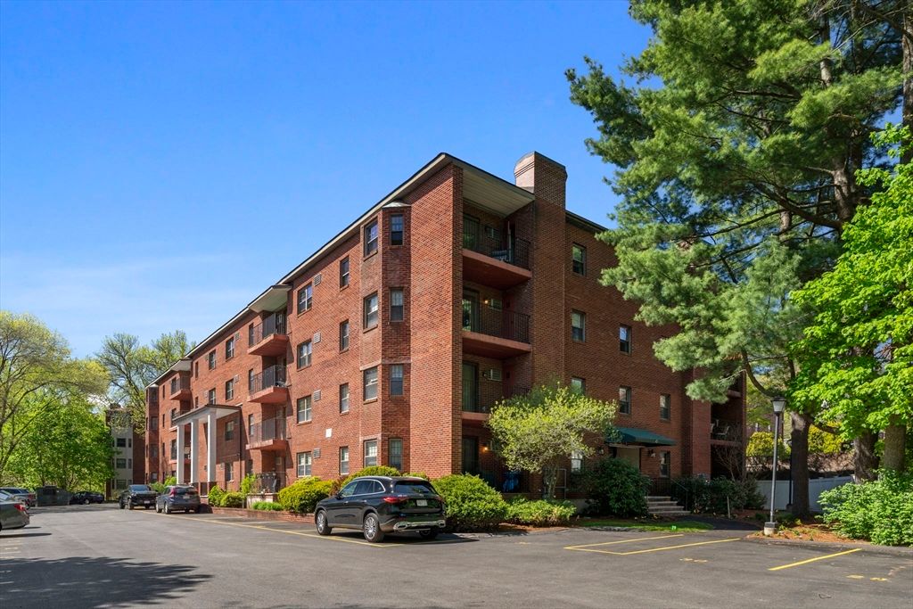 16 Winter Street 23C, Waltham, MA 02451