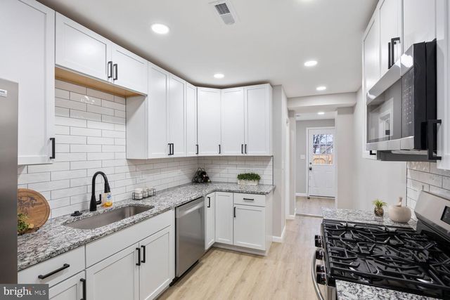 3611 CHESTNUT AVE, Baltimore, MD 21211