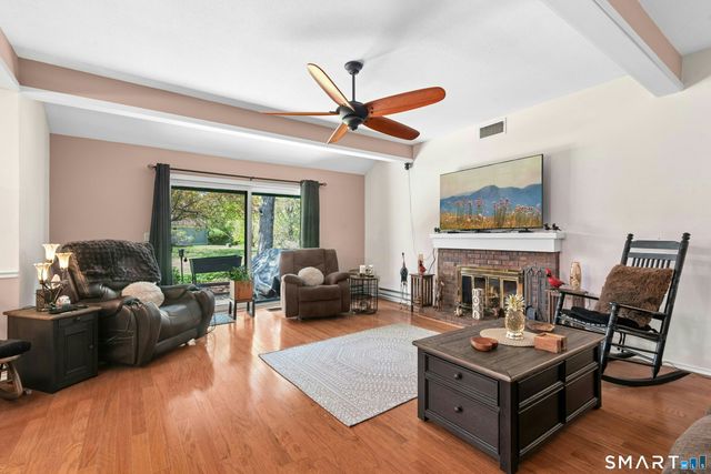486 Heritage Village A, Southbury, CT 06488