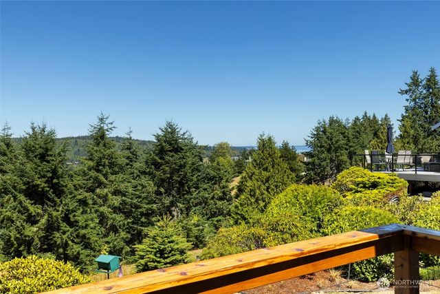 184 Dogleg Lane, Port Ludlow, WA 98365