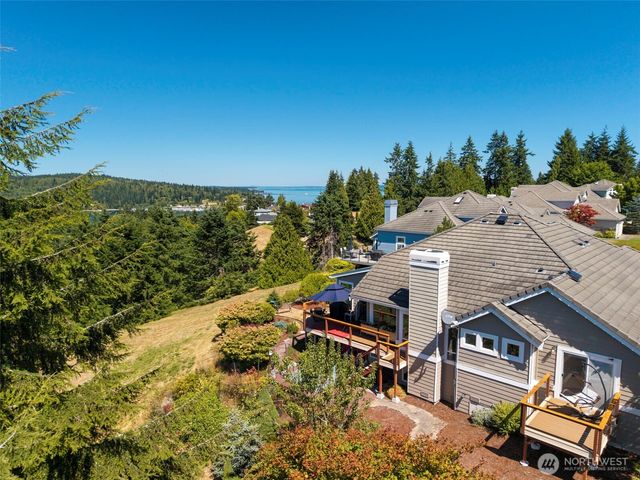 184 Dogleg Lane, Port Ludlow, WA 98365
