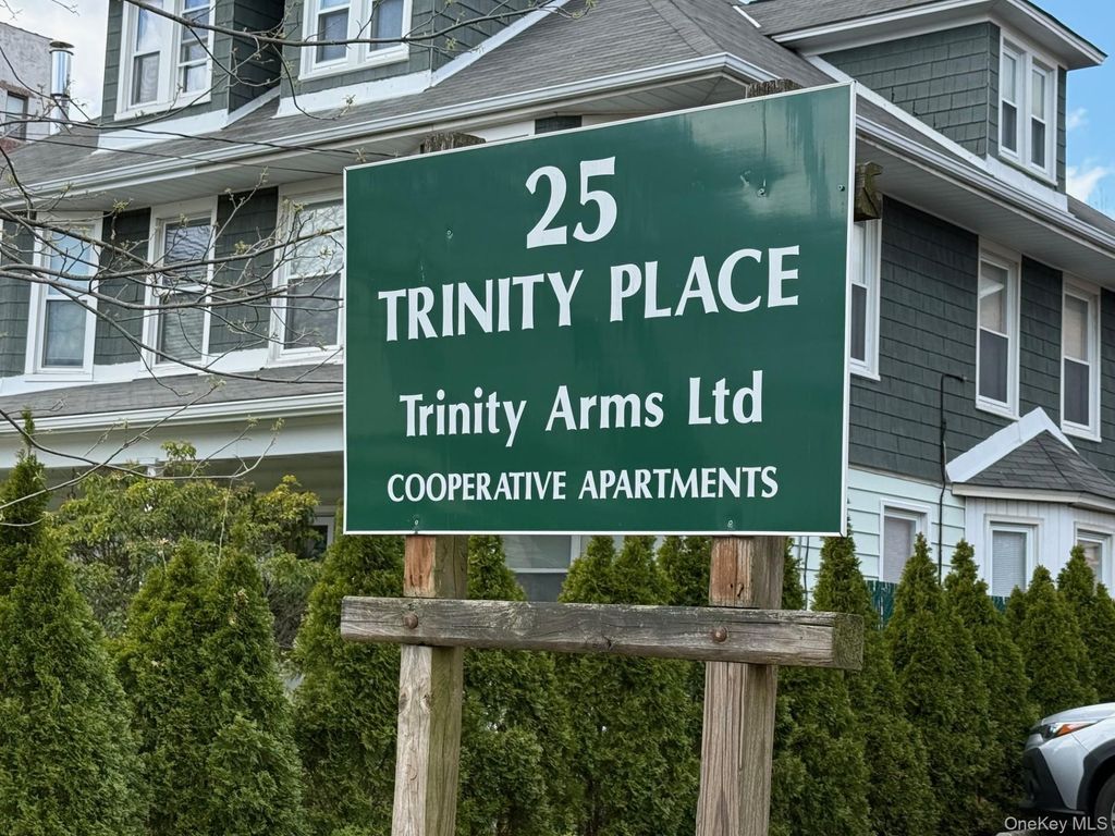 25 Trinity Place 3M, New Rochelle, NY 10805 — photo 2