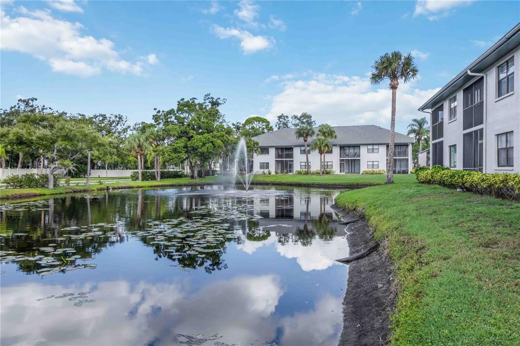 Image 44 of property listing at 4620 47TH AVENUE W 201, Bradenton, FL 34210