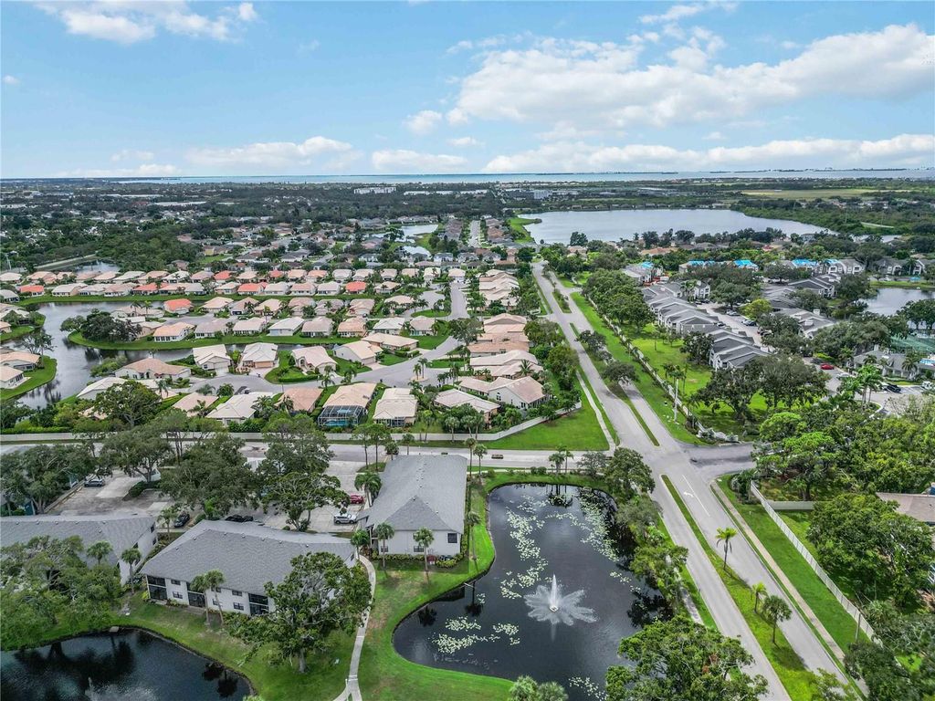 Image 50 of property listing at 4620 47TH AVENUE W 201, Bradenton, FL 34210