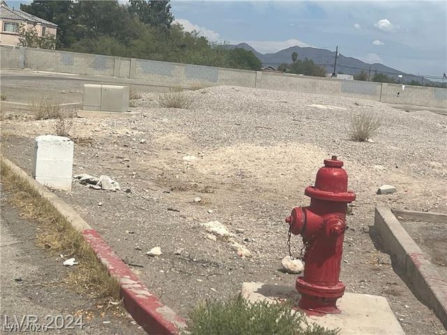 2201 Dunkee Way, Las Vegas, NV 89106