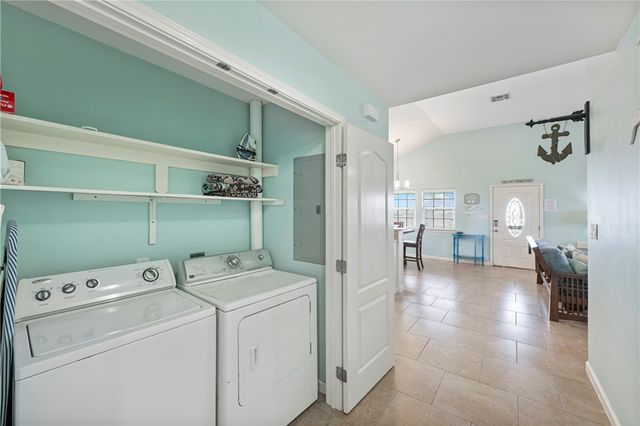 403 Chloes Way, Port Aransas, TX 78373