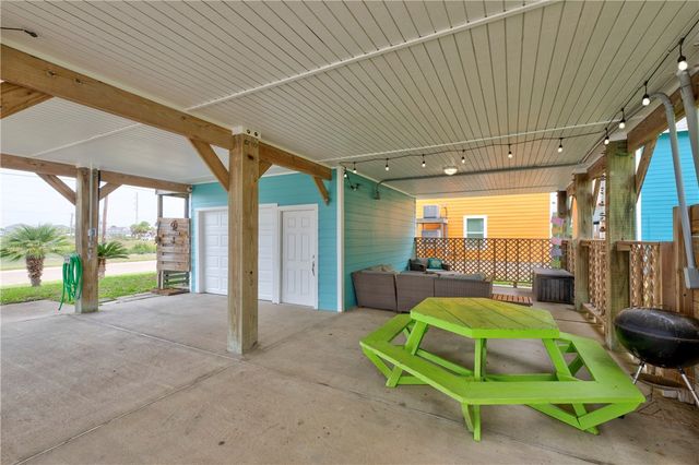 403 Chloes Way, Port Aransas, TX 78373