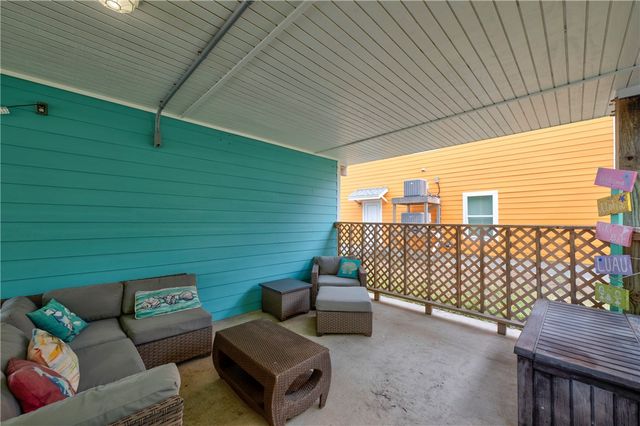 403 Chloes Way, Port Aransas, TX 78373