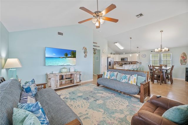 403 Chloes Way, Port Aransas, TX 78373