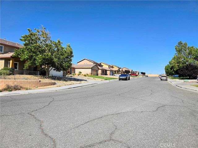 15338 Baxter Street, Victorville, CA 92394