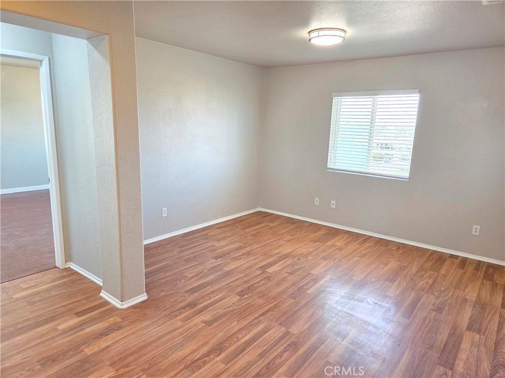 Image 24 of property listing at 15338 Baxter Street, Victorville, CA 92394