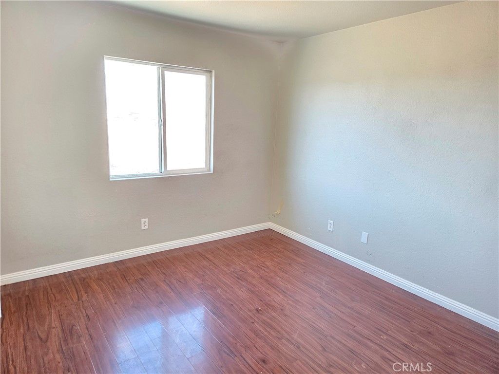 Image 35 of property listing at 15338 Baxter Street, Victorville, CA 92394