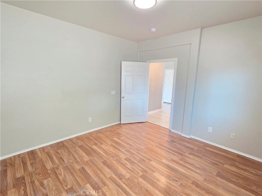 Image 8 of property listing at 15338 Baxter Street, Victorville, CA 92394