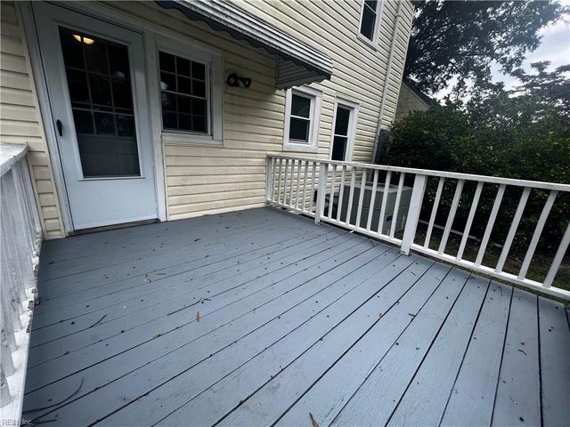 8121 Old Ocean View RD, Norfolk, VA 23518