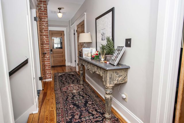 756 S Weller Avenue, Springfield, MO 65802