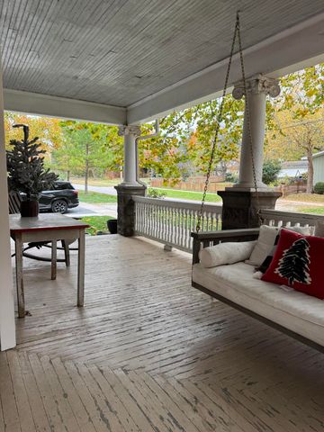 756 S Weller Avenue, Springfield, MO 65802