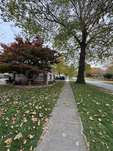 756 S Weller Avenue, Springfield, MO 65802