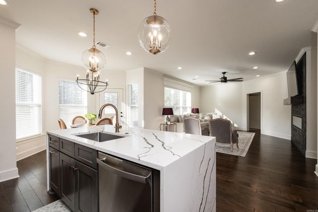 19113 Waterview Meadow Lane, Roland, AR 72135