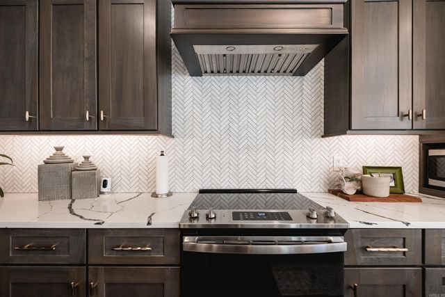 19113 Waterview Meadow Lane, Roland, AR 72135