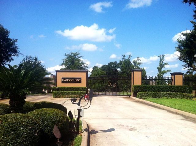 18992 Harbor Side Boulevard, Montgomery, TX 77356