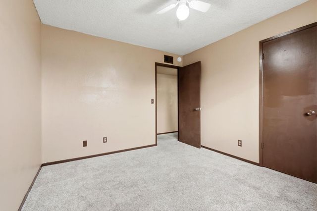 1721 Beverly Avenue, Clovis, CA 93611