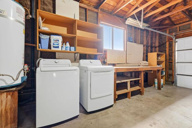 1721 Beverly Avenue, Clovis, CA 93611