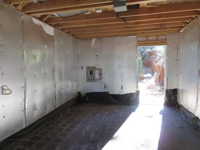 1360 Argonaut Ln, West Point, CA 95255