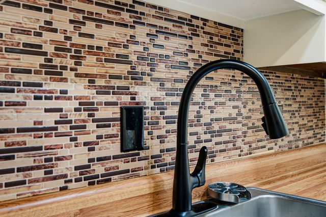1020 Heritage Dr, Madison, TN 37115