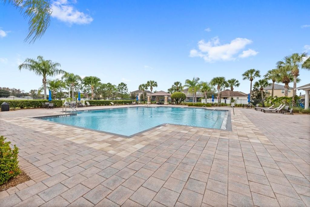 Image 25 of property listing at 1502 FERN BAY COURT, Orlando, FL 32824