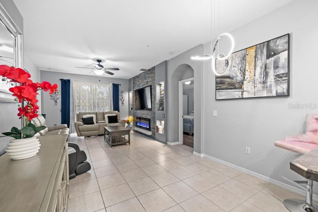 Image 8 of property listing at 1502 FERN BAY COURT, Orlando, FL 32824