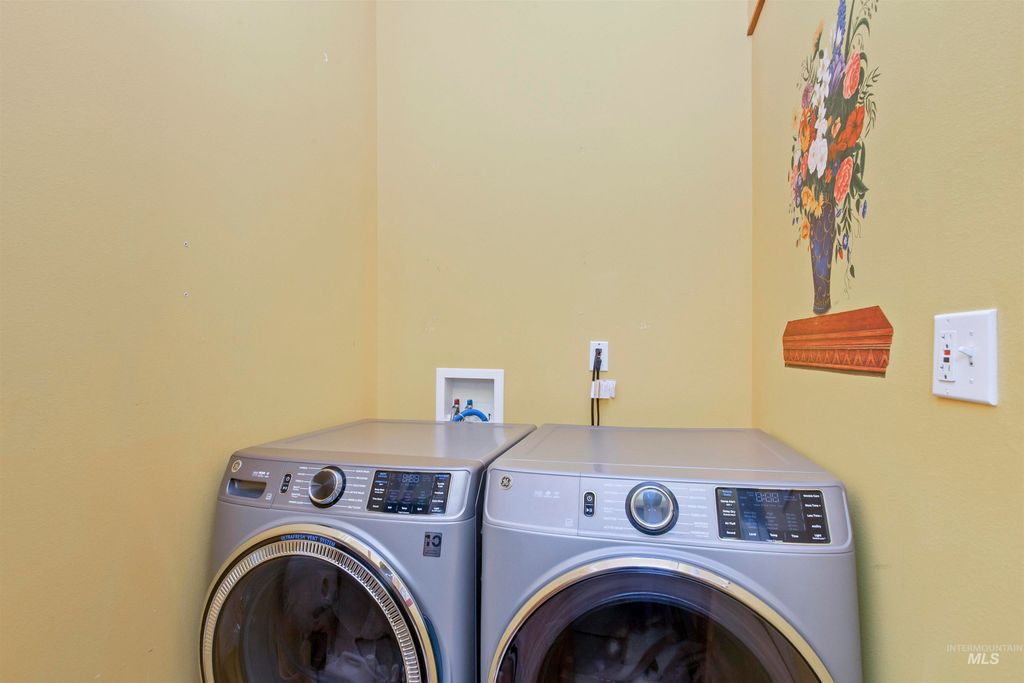 325 Wambli Wahohpi, Cocolalla, ID 83809 photo 21