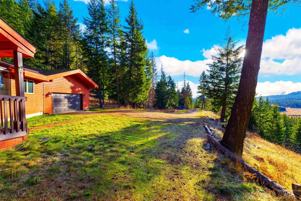 325 Wambli Wahohpi, Cocolalla, ID 83809 photo 32