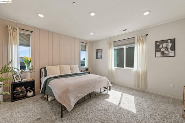 916 Diego Dr, Oakley, CA 94561