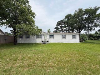 194 Mesquite, Livingston, TX 77351