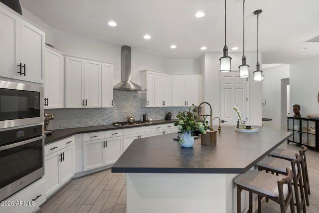 21242 W HILLCREST Boulevard, Buckeye, AZ 85396