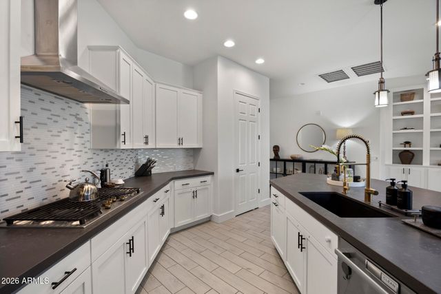 21242 W HILLCREST Boulevard, Buckeye, AZ 85396