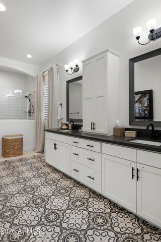 21242 W HILLCREST Boulevard, Buckeye, AZ 85396