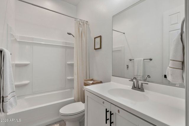 21242 W HILLCREST Boulevard, Buckeye, AZ 85396