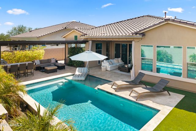 21242 W HILLCREST Boulevard, Buckeye, AZ 85396