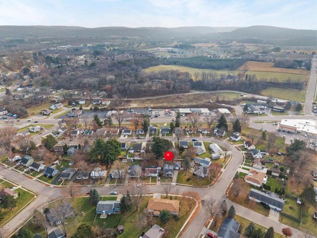 433 Rachael Road, Baraboo, WI 53913