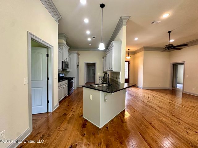 2017 E Ridge Circle, Madison, MS 39110